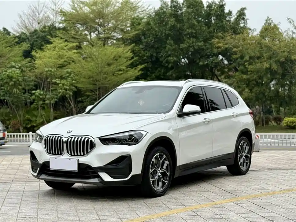 BMW X1 2022 sDrive25Li Leading