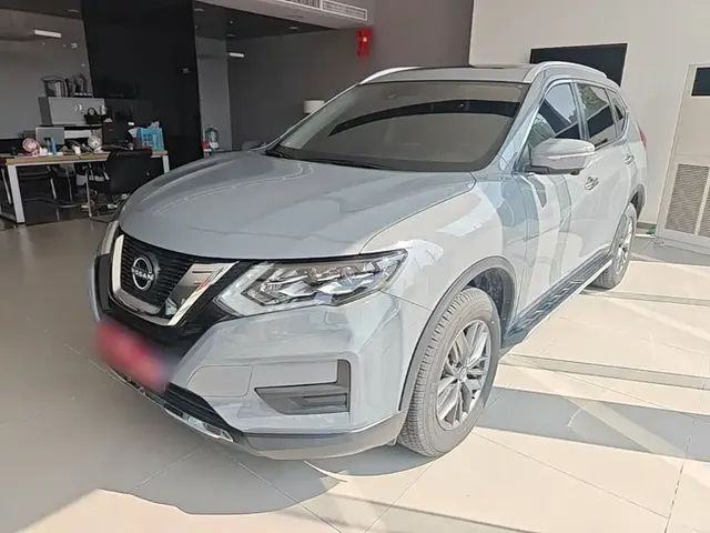 Nissan X-Trail 2025 Honor 2.0L 2WD Leading Edition