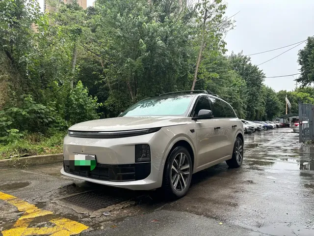 Li Auto L6 2024 Pro