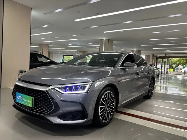 BYD Han 2024 Model DM-i Glory Edition 121KM Premium Type