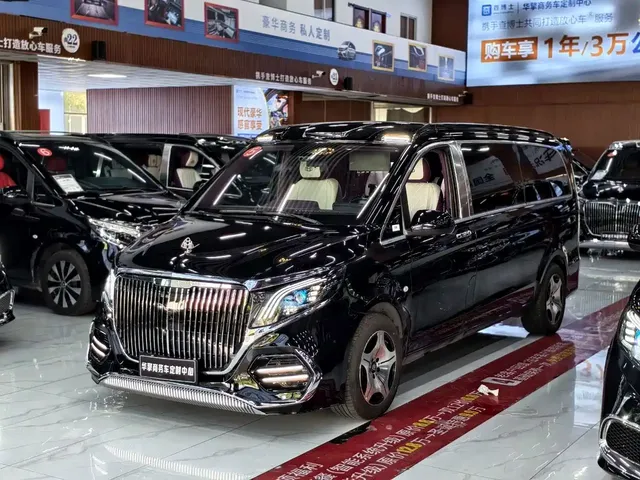 Mercedes-Benz Vito 2024 2.0T Business 7-Seater