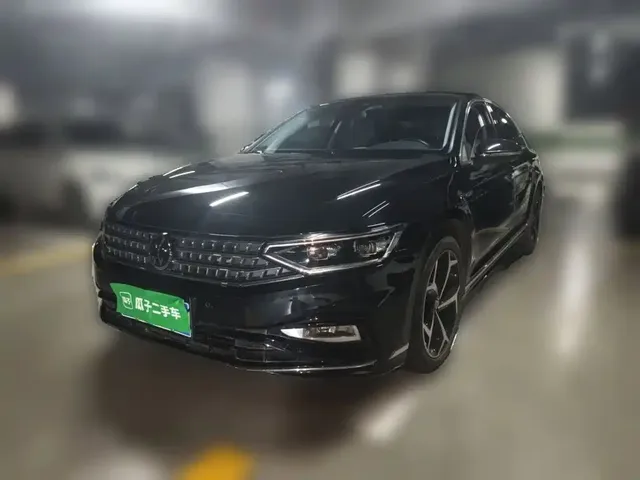 Volkswagen Magotan 2023 Model 2 Million Commemorative Edition 330TSI DSG Luxury