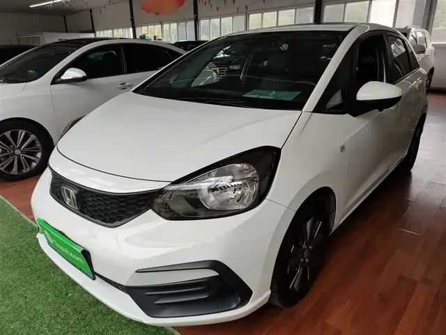Honda Fit 2022 1.5L CVT Trend Sunroof Edition