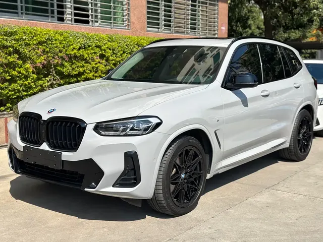 BMW X3 2023 xDrive30i Leading M Night Package