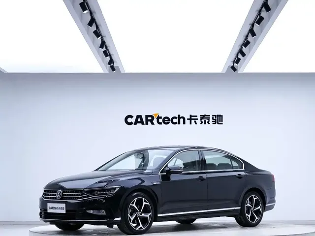 Volkswagen Magotan 2023 Model 2 Million Commemorative Edition 330TSI DSG Luxury