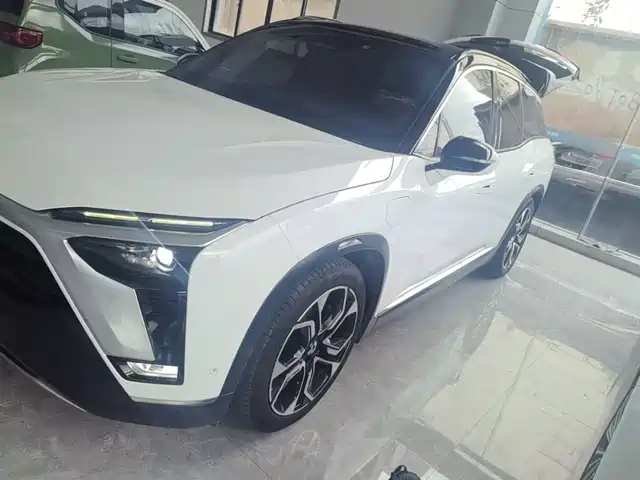 NIO ES8 2020 415KM Signature Edition 6-Seater