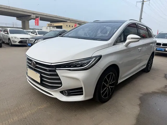 BYD Song MAX 2017 1.5T Auto Smart Connect Premium 7-seater