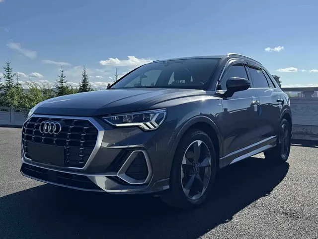 Audi Q3 2022 35 TFSI Fashion Dynamic