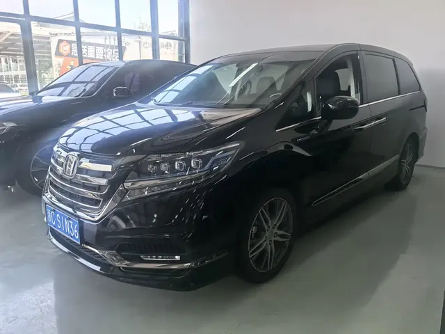 Honda Elysion 2019 2.0L Hybrid Comfort Edition