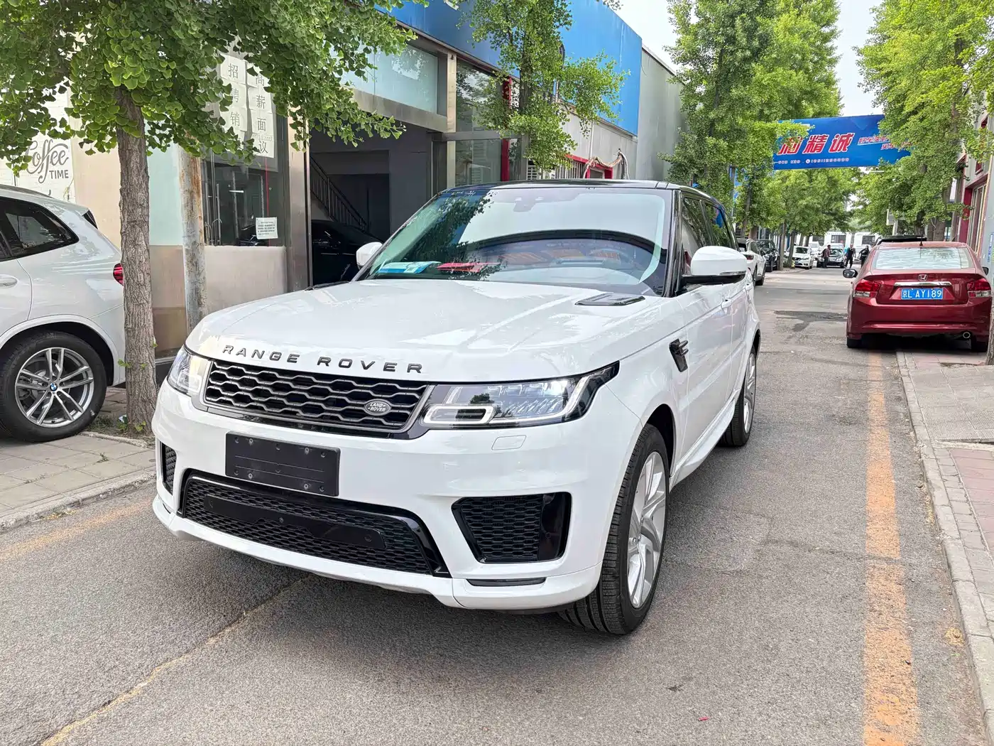Land Rover Range Rover Sport 2020 3.0 L6 HSE DYNAMIC