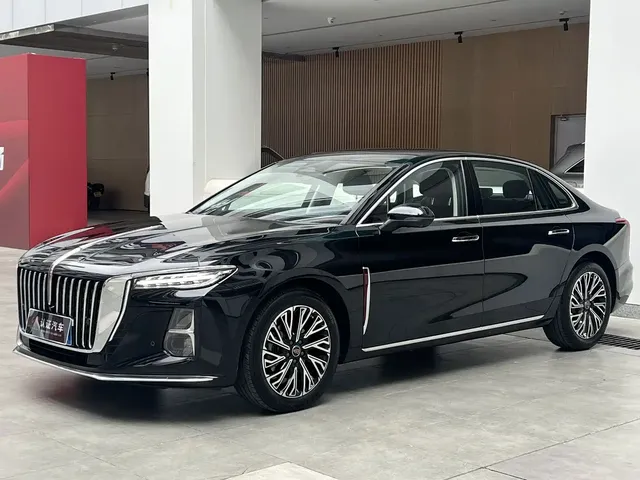 Hongqi H5 2025 2.0T Automatic Flag Celebration 500,000 Units Anniversary Edition