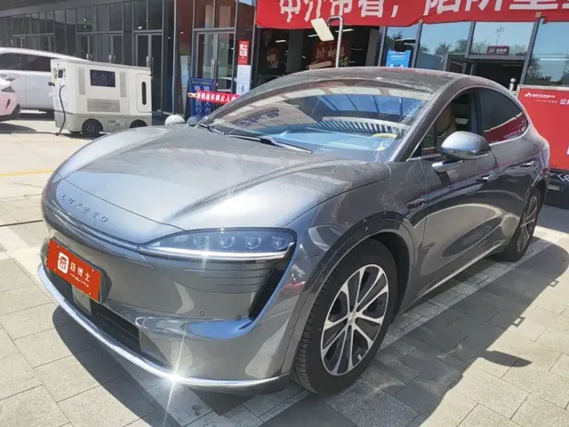 Zhijie Luxeed R7 2024 Pure Electric 667km Pro
