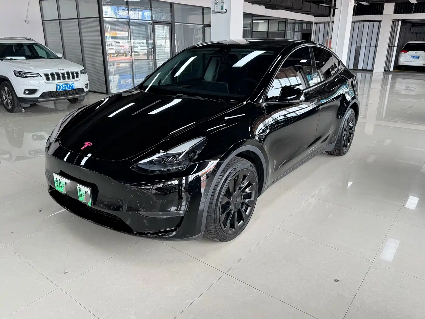 Tesla Model Y 2022 Facelift Long Range All-Wheel Drive Version