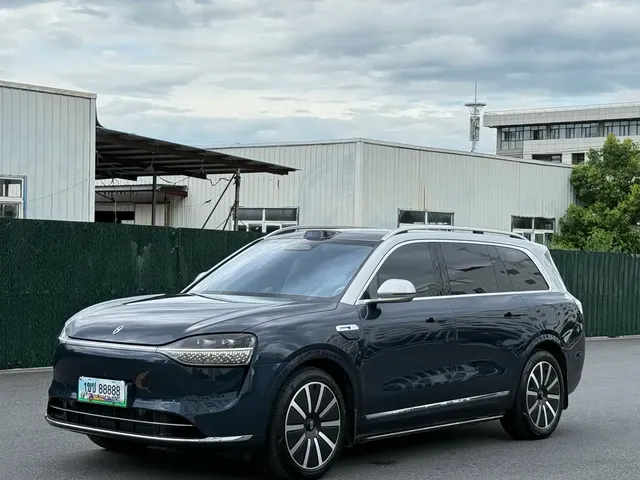 AITO Wenjie AITO M9 2025 Extended Range Ultra 52kWh 6-Seater