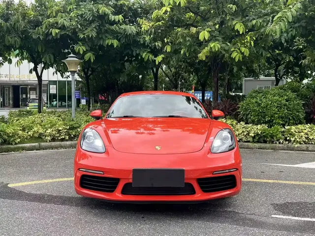 Porsche 718 2018 Cayman 2.0T