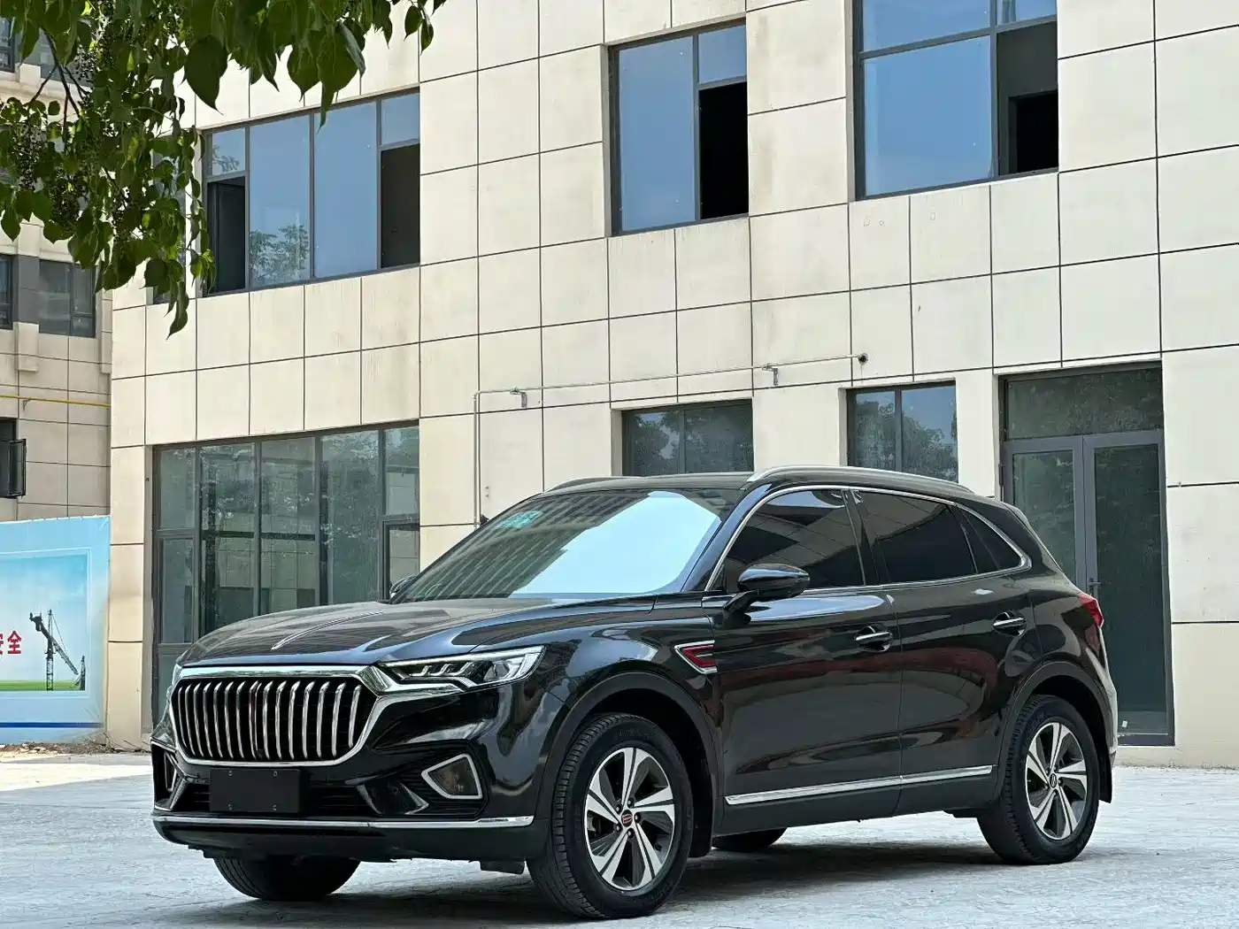 Hongqi HS5 2019 2.0T Intelligent Connected Flagship Edition