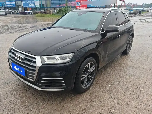 Audi Q5L 2020 Facelift 40 TFSI Honor Fashion