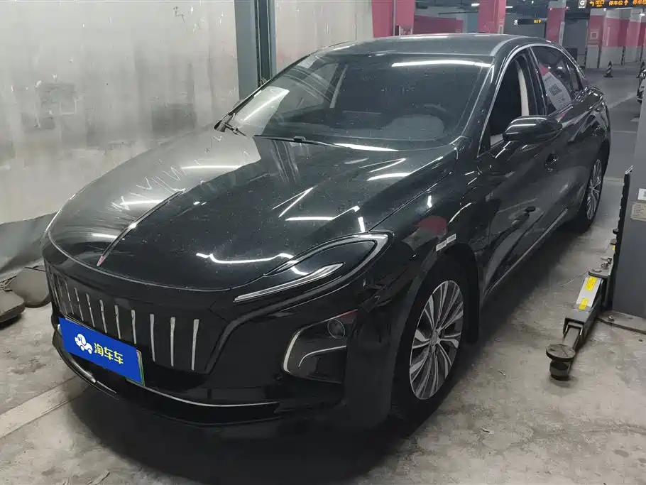 Hongqi E-QM5 2023 560km PLUS