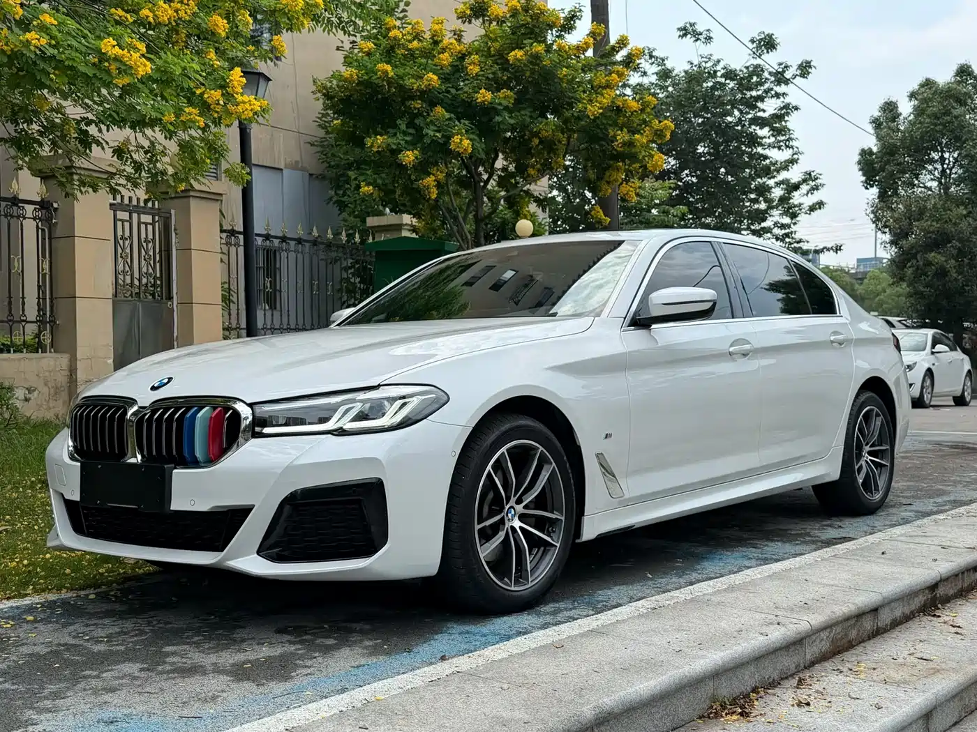 BMW 5 Series 2022 Facelift 525Li M Sport Package