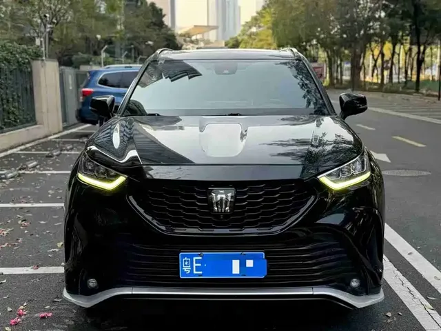 Toyota Crown Kluger 2022 2.0T 4WD Sporty Edition
