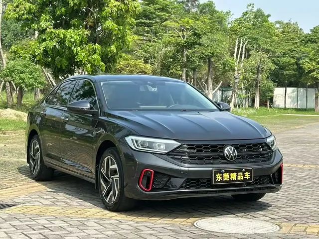 Volkswagen Sagitar 2023 300TSI DSG Surpassing Edition