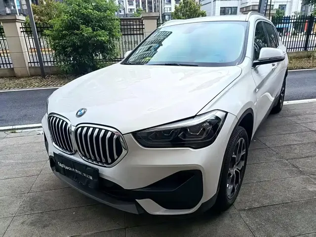 BMW X1 2022 sDrive25Li Leading