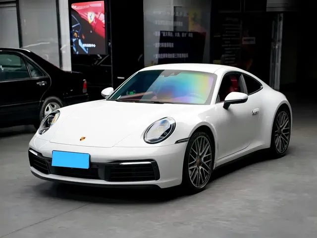Porsche 911 2023 Carrera 3.0T