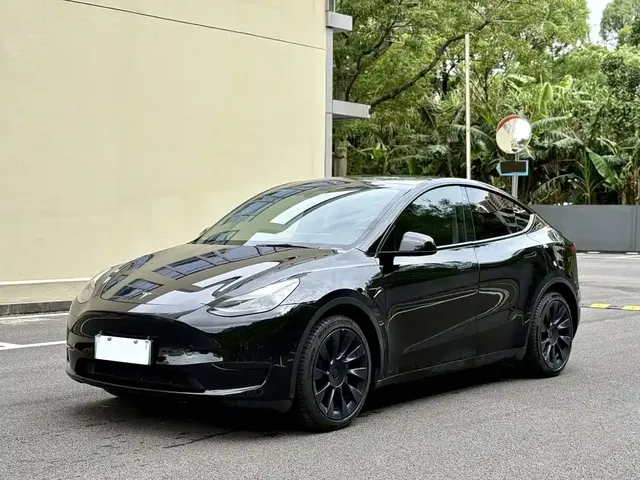 Tesla Model Y 2022 Facelift Rear-Wheel Drive Version