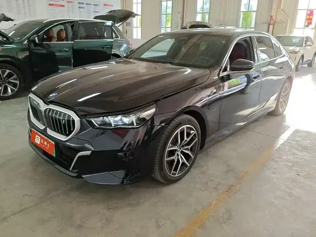 BMW i5 2025 eDrive 35L M Sport Package