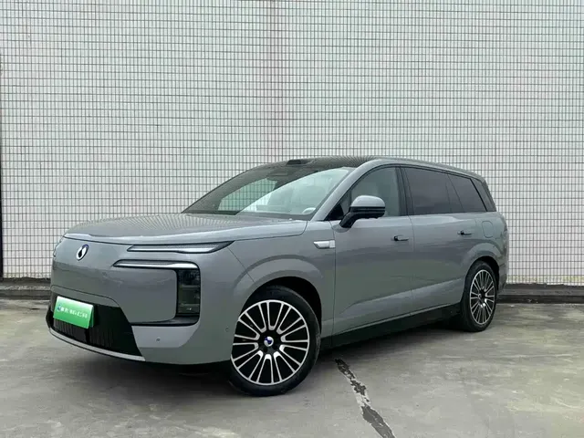 Denza N8L 2025 Standard