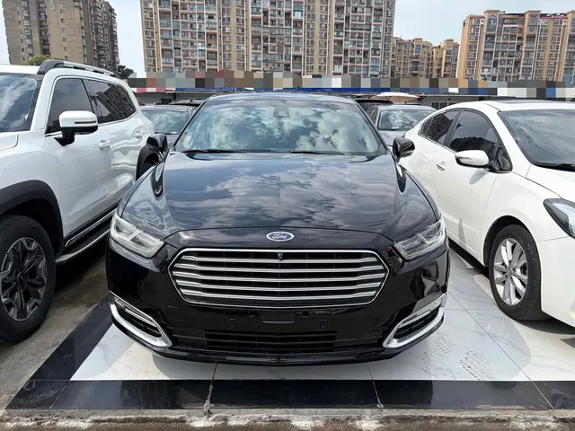 Ford Taurus 2018 EcoBoost 245 Fashion (China V)