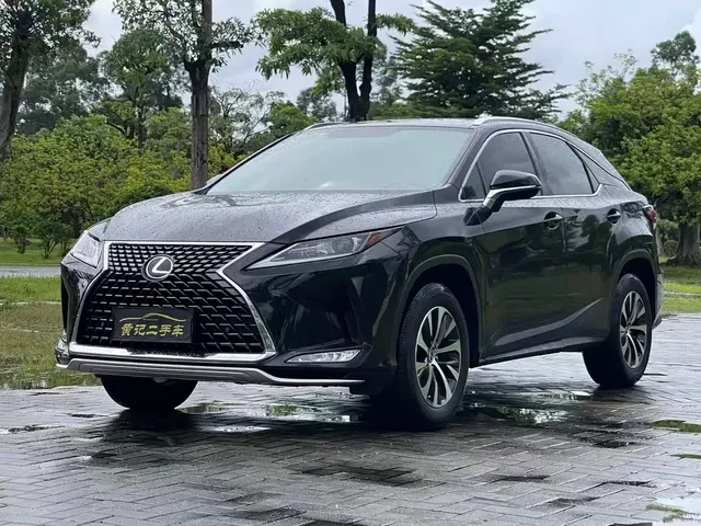 Lexus RX 2020 Facelift 300 2WD Comfort Edition