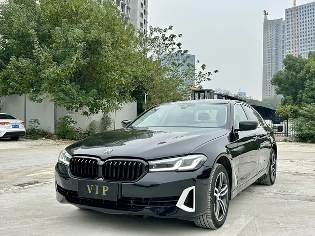 BMW 5 Series 2022 525Li M Sport Package