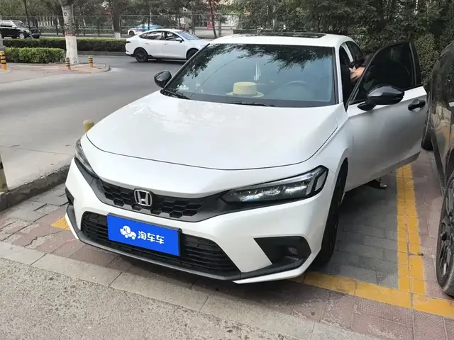 Honda Civic 2023 Model HATCHBACK 240TURBO CVT Extreme Edition