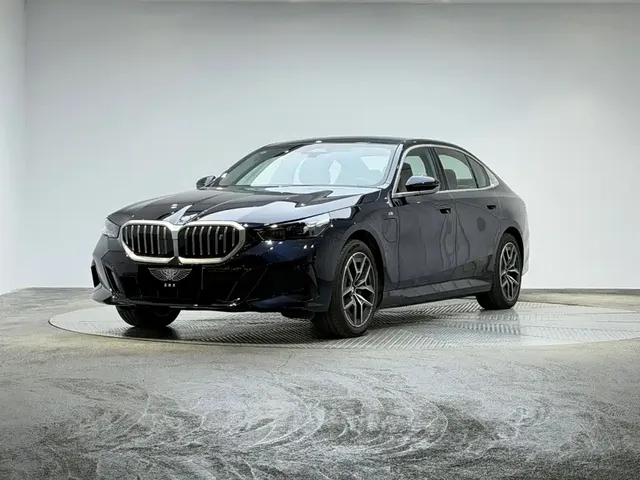 BMW i5 2025 eDrive 35L M Sport Package