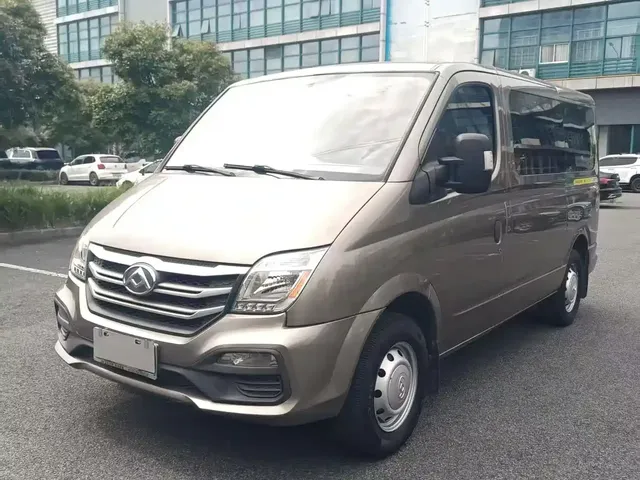 SAIC Maxus Xintu V80 2019 2.0T Plus 6MT Aoyun Short Wheelbase Ultra-low Roof 5/6-seater