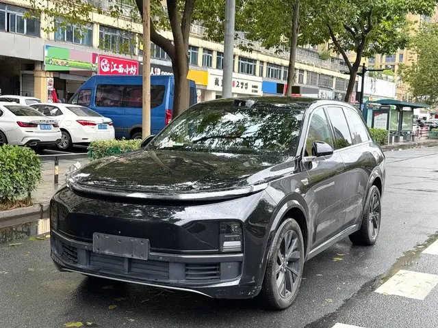 Li Auto Li L8 2023 Max