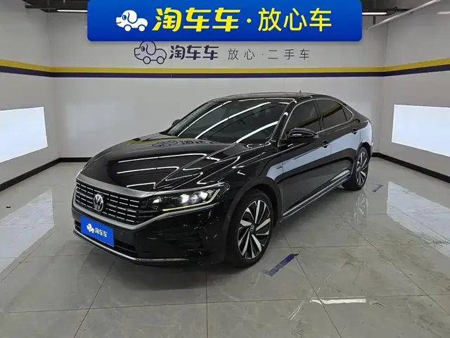 Volkswagen Passat 2022 330TSI Luxury Edition