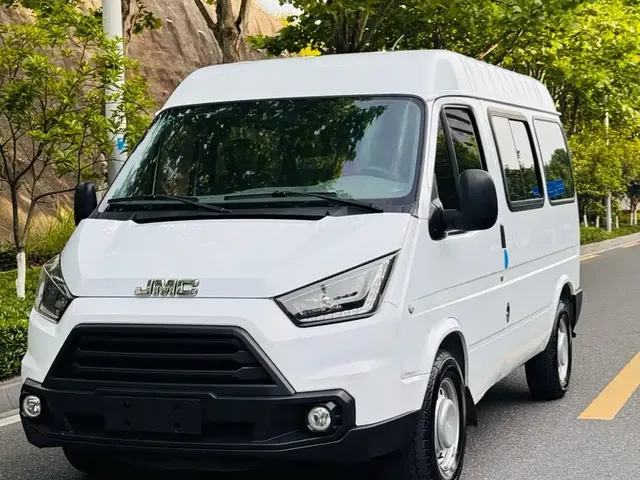 Jiangling Tesun 2019 2.8T Commercial Short Wheelbase Medium Roof 6-Seater China VI JX493