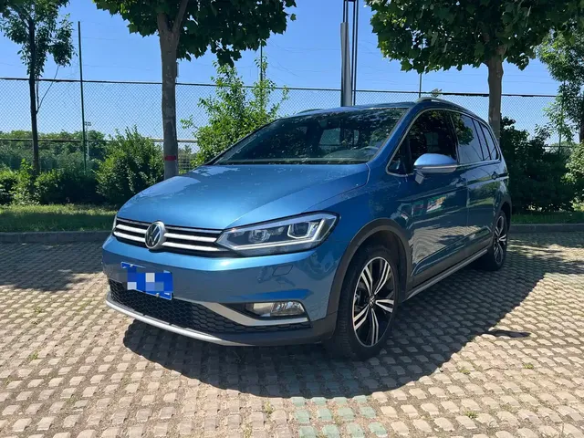 Volkswagen Touran 2021 Touran L 280TSI DSG Cross Luxury 6-Seater