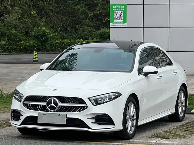 Mercedes-Benz A-Class 2022 Facelift II A 200 L Sport Sedan Fashion