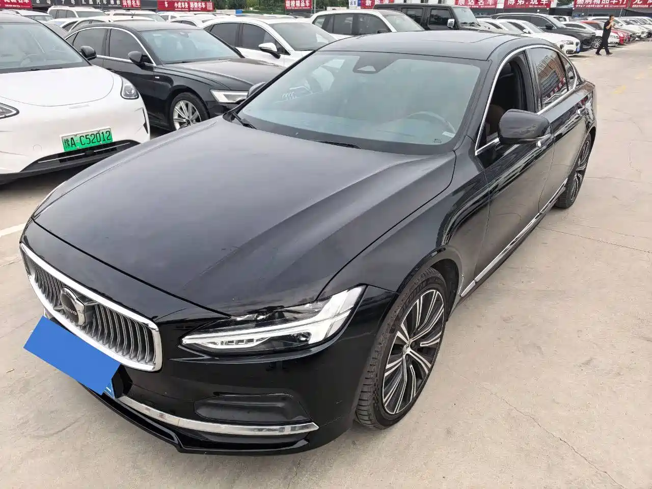 Volvo S90 2022 B5 Zhiyuan Luxury Edition
