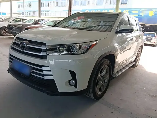 Toyota Highlander 2018 2.0T 4WD Luxury 7-seater (China V)
