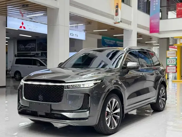 Li Auto Li ONE 2020 Extended Range 6-seater