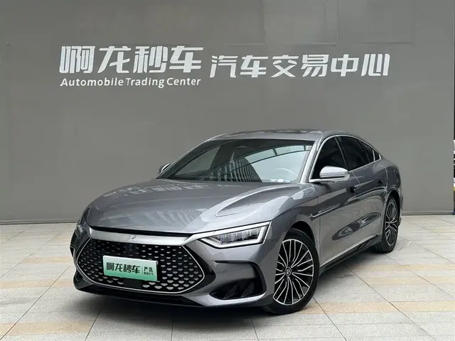 BYD Han 2024 Model DM-i Glory Edition 121KM Premium Type