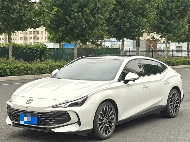 MG 7 2025 2.0T 405 AT Luxury Edition