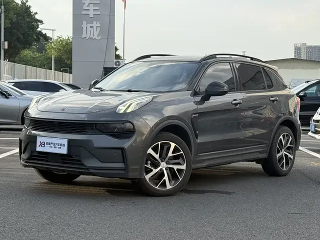 Lynk & Co 01 2023 2.0TD 4WD Halo