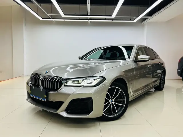 BMW 5 Series 2021 525Li M Sport Package