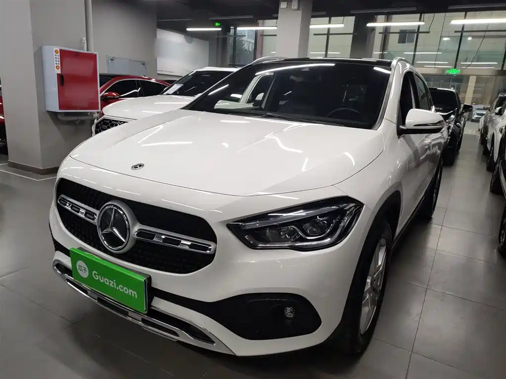 Mercedes-Benz GLA 2023 GLA 200