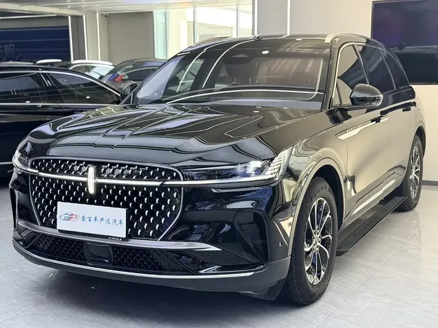 Lincoln Nautilus 2023 2.0T AWD Premium Edition